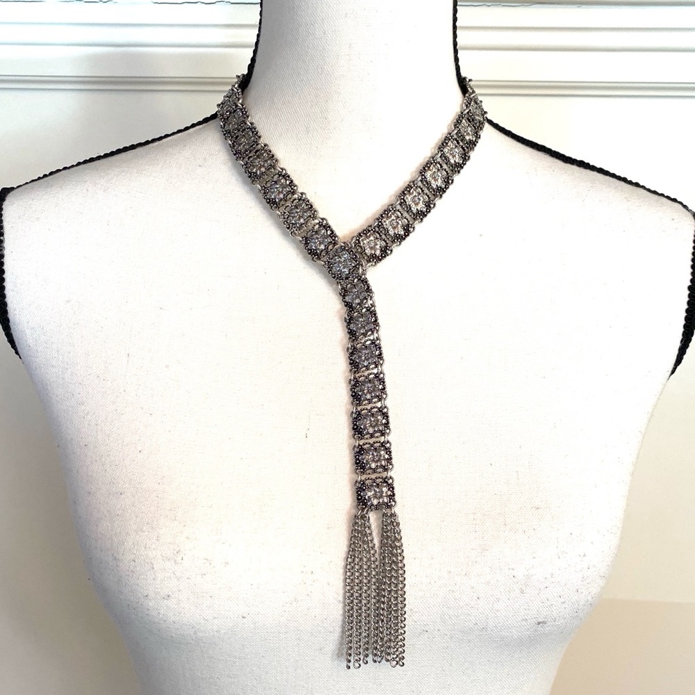 Banana Republic lariat necklace